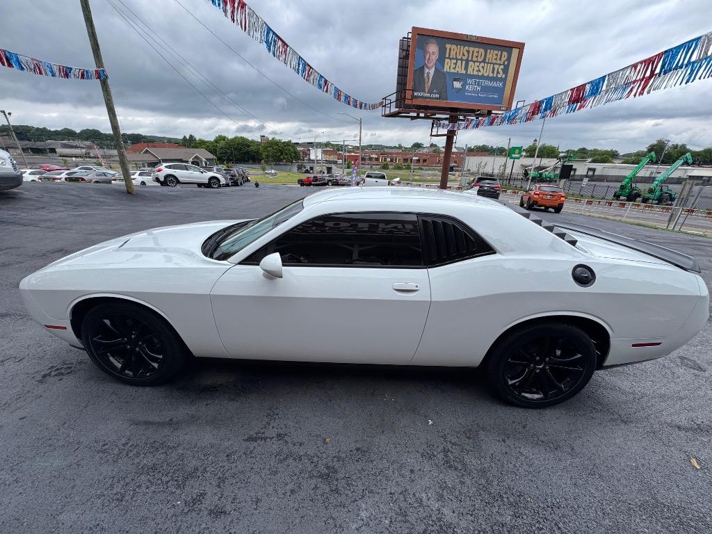 2016 Dodge Challenger - $15,995