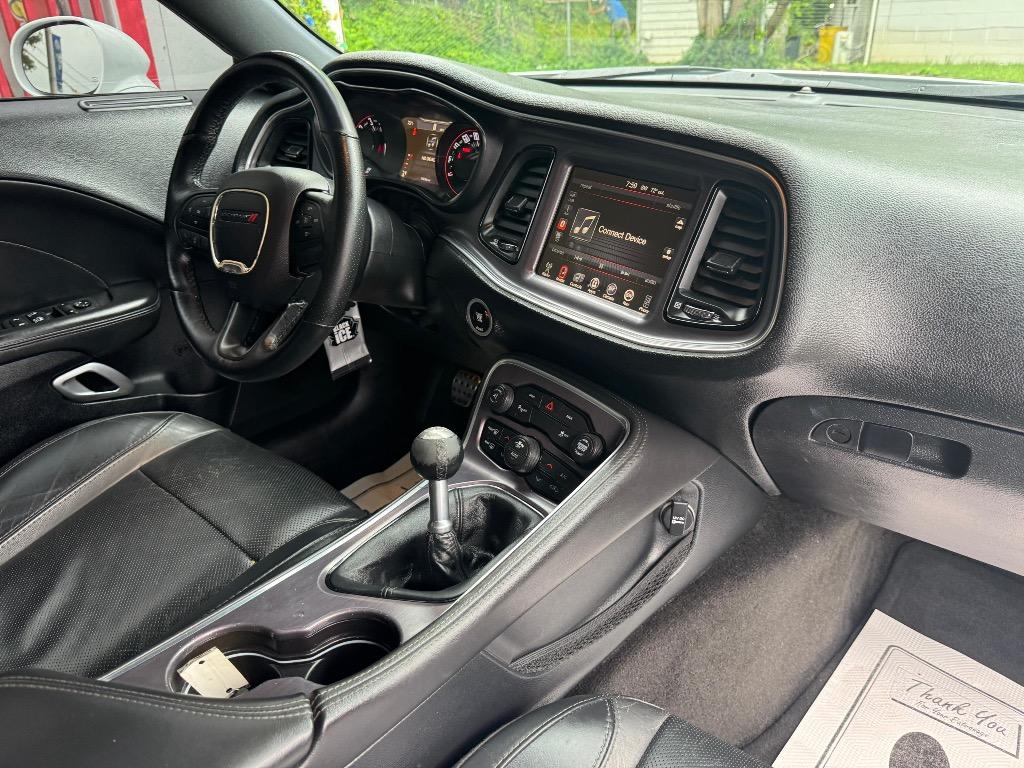 2016 Dodge Challenger - $15,995