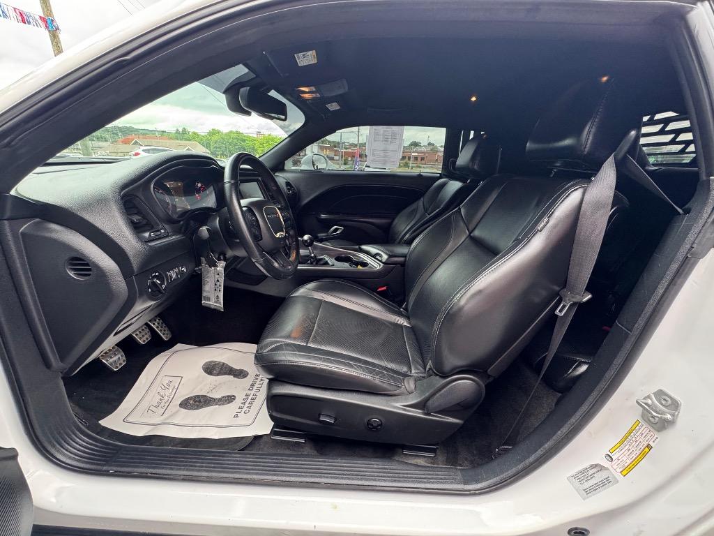 2016 Dodge Challenger - $15,995