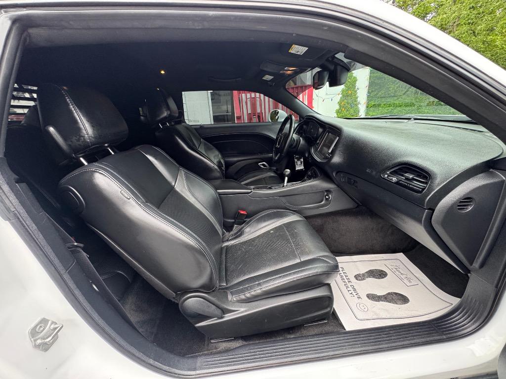 2016 Dodge Challenger - $15,995