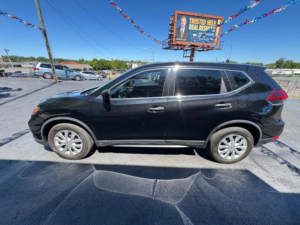 2020 Nissan Rogue - $17,995