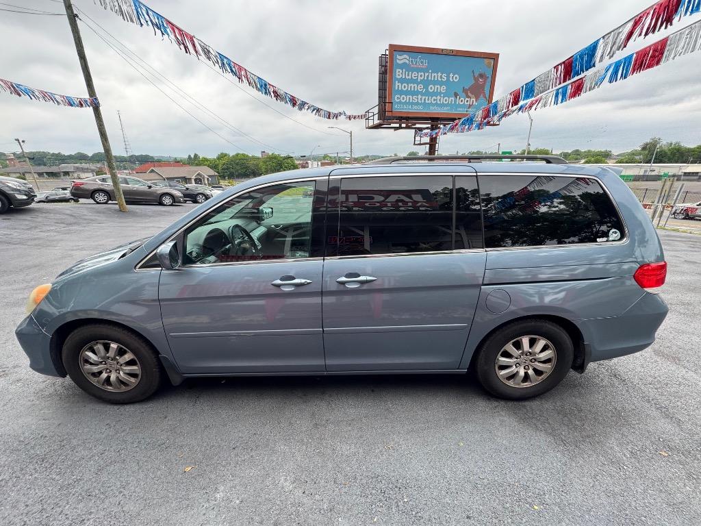 2010 Honda Odyssey - $9,995