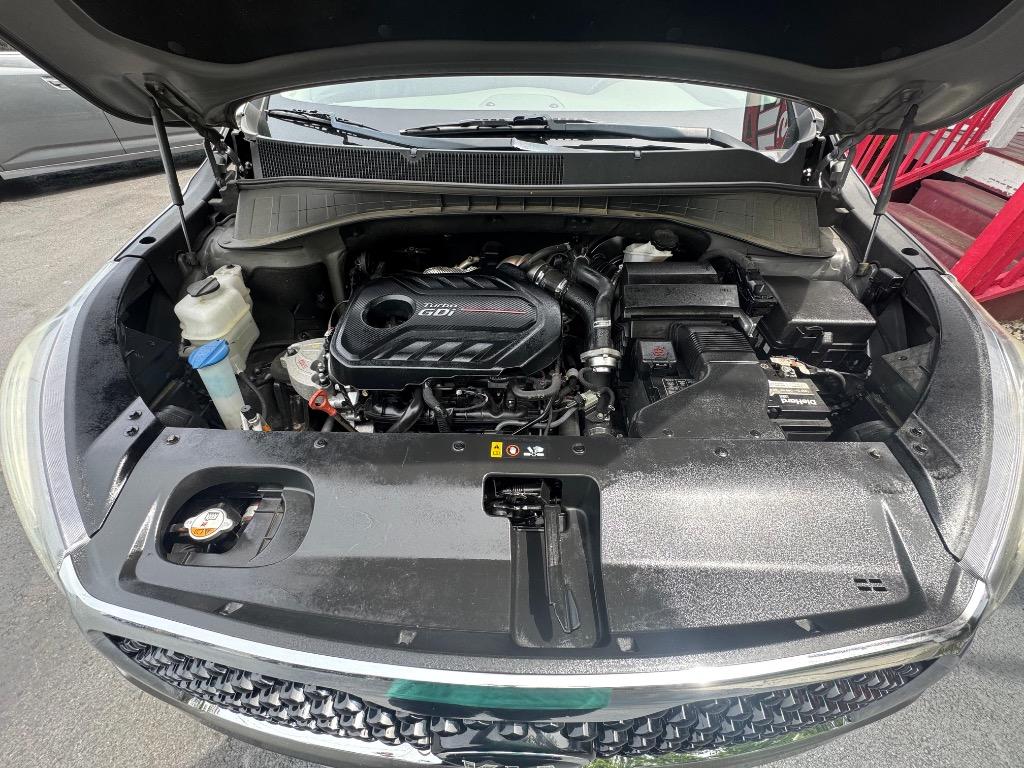 2016 Kia Sorento - $9,995