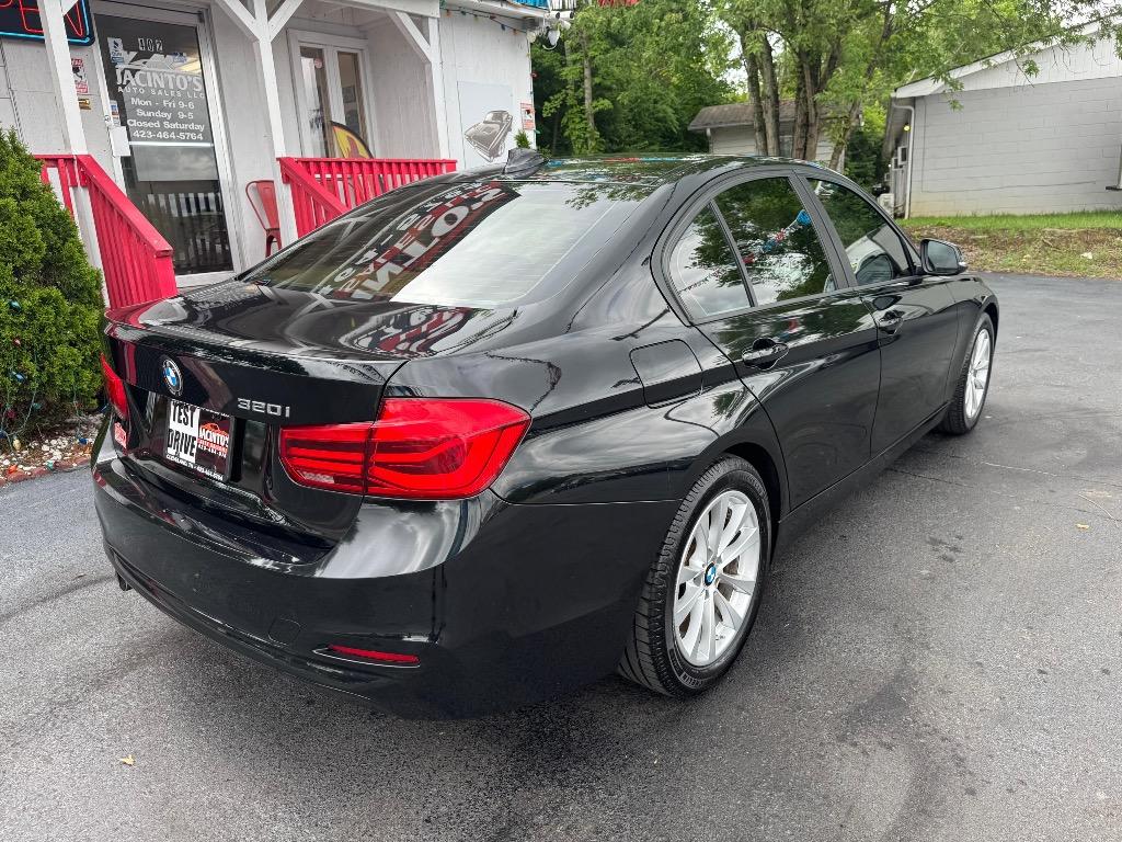 2016 BMW 320i - $11,995