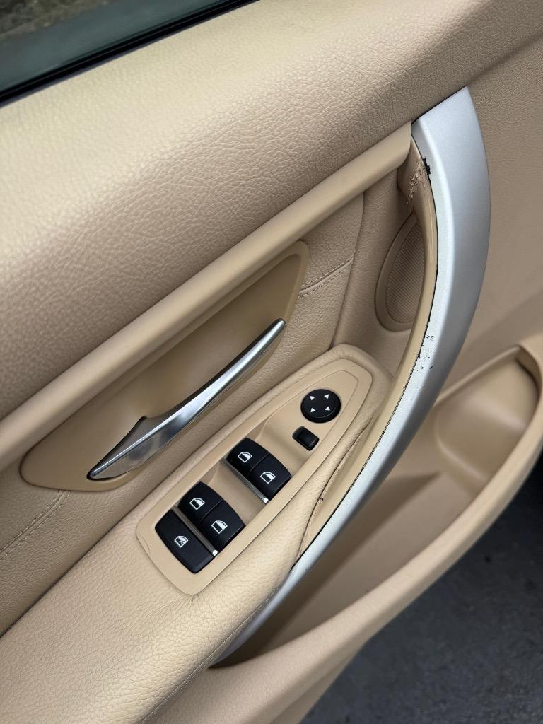 2016 BMW 320i - $11,995