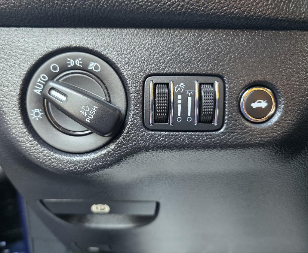 2015 Dodge Challenger - $21,995