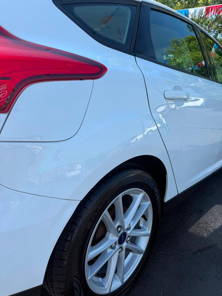 2017 Ford Focus - $10,995