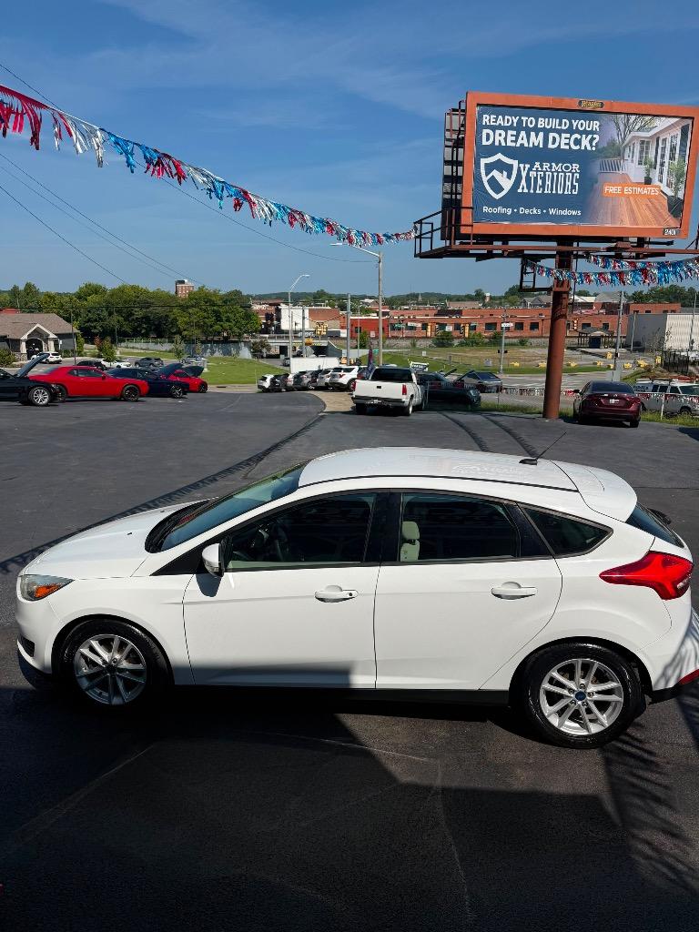 2017 Ford Focus - $10,995