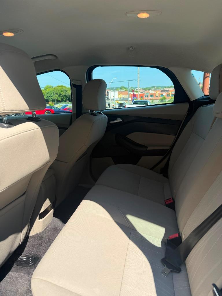 2017 Ford Focus - $10,995
