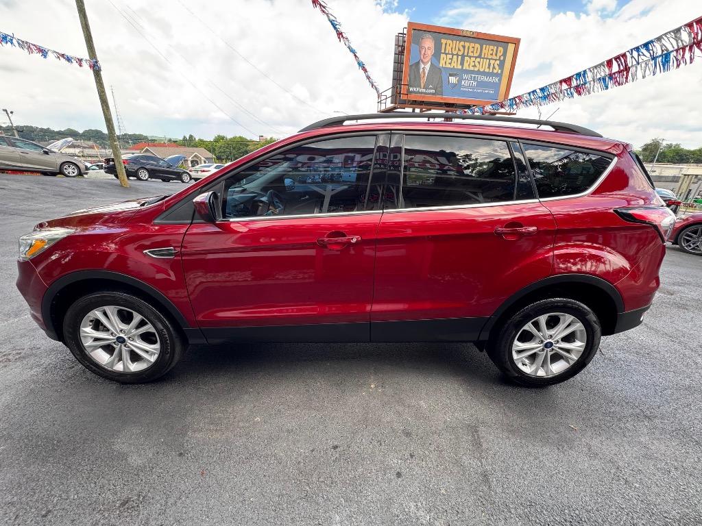 2018 Ford Escape - $11,995