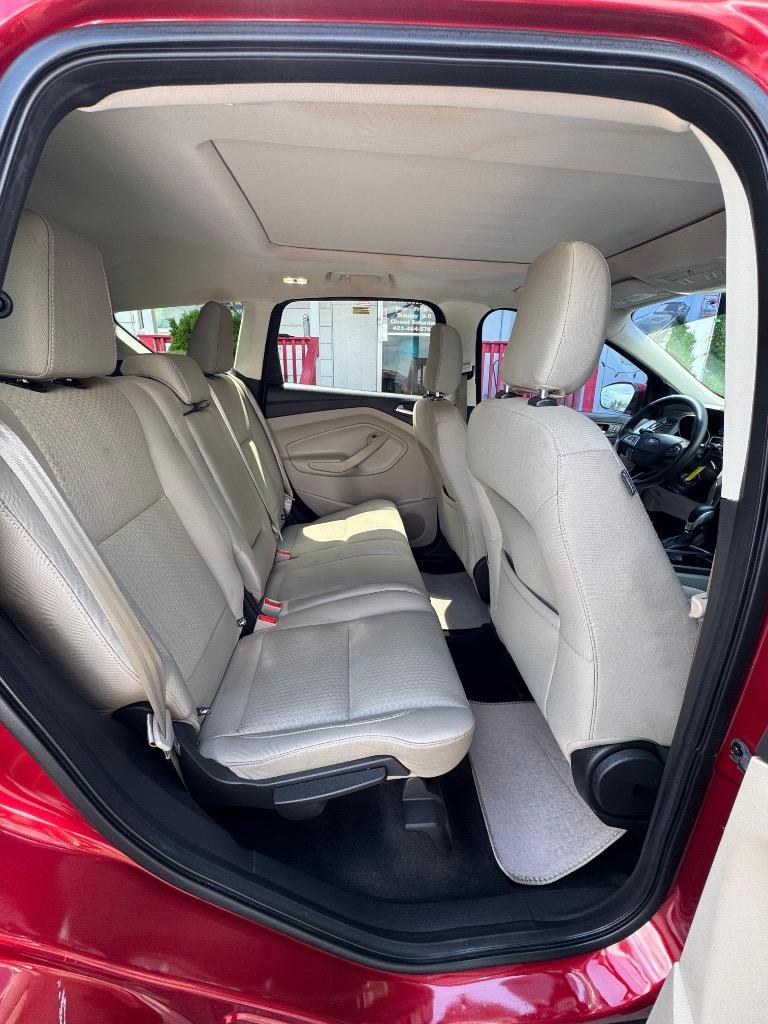 2018 Ford Escape - $11,995