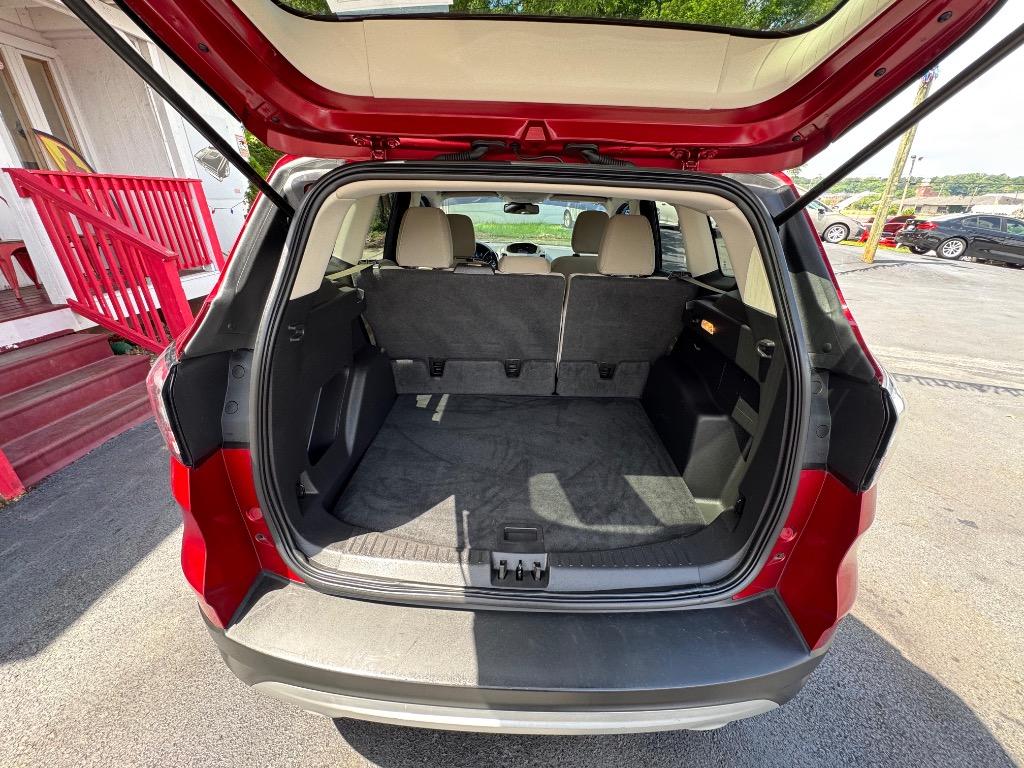 2018 Ford Escape - $11,995