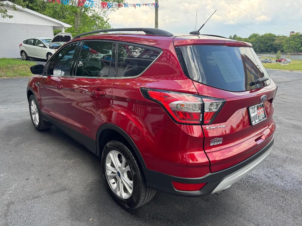 2018 Ford Escape - $11,995