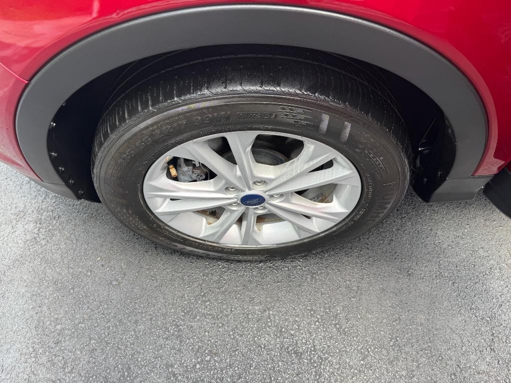 2018 Ford Escape - $11,995