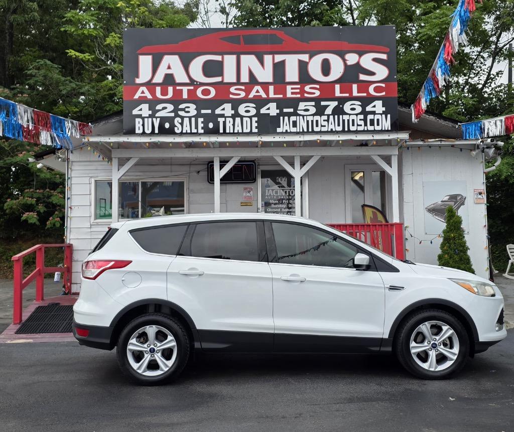 2016 Ford Escape - $10,995