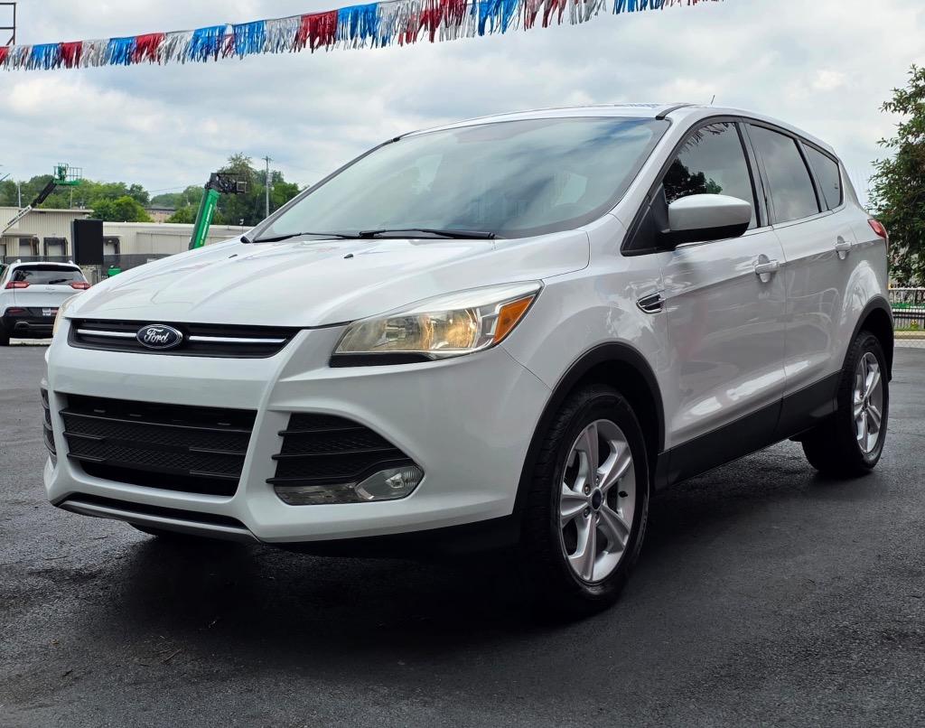 2016 Ford Escape - $10,995