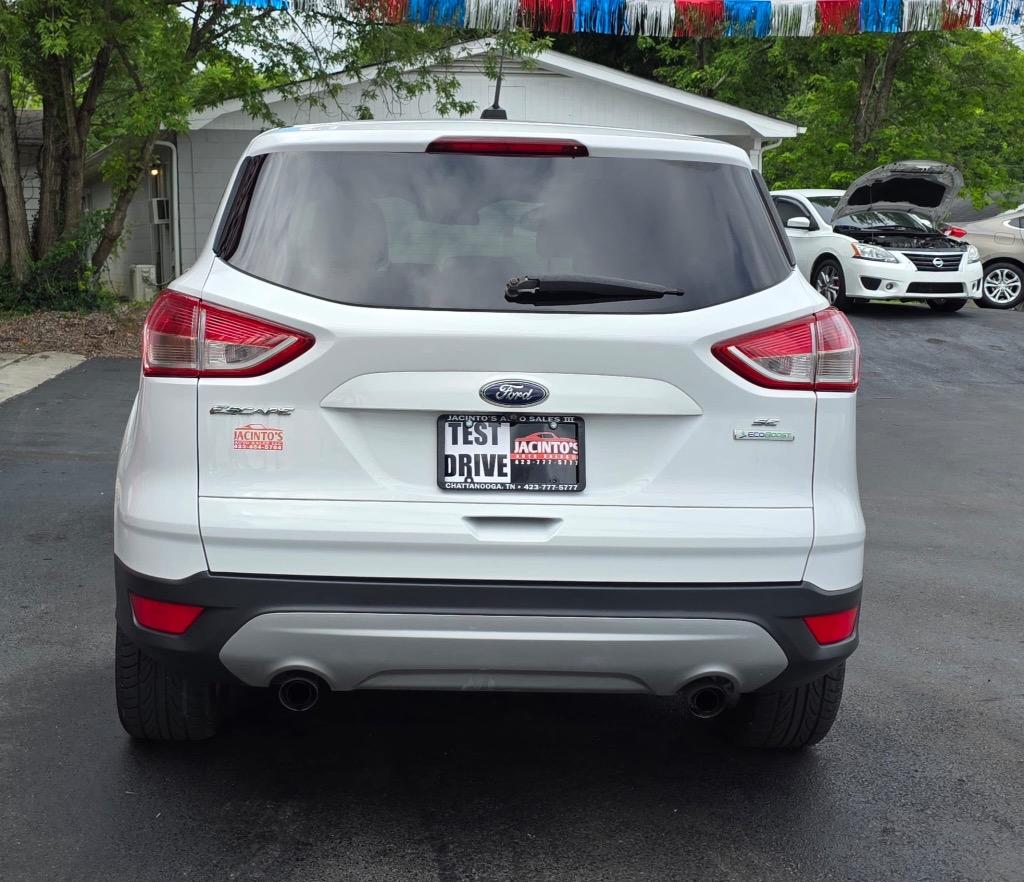 2016 Ford Escape - $10,995