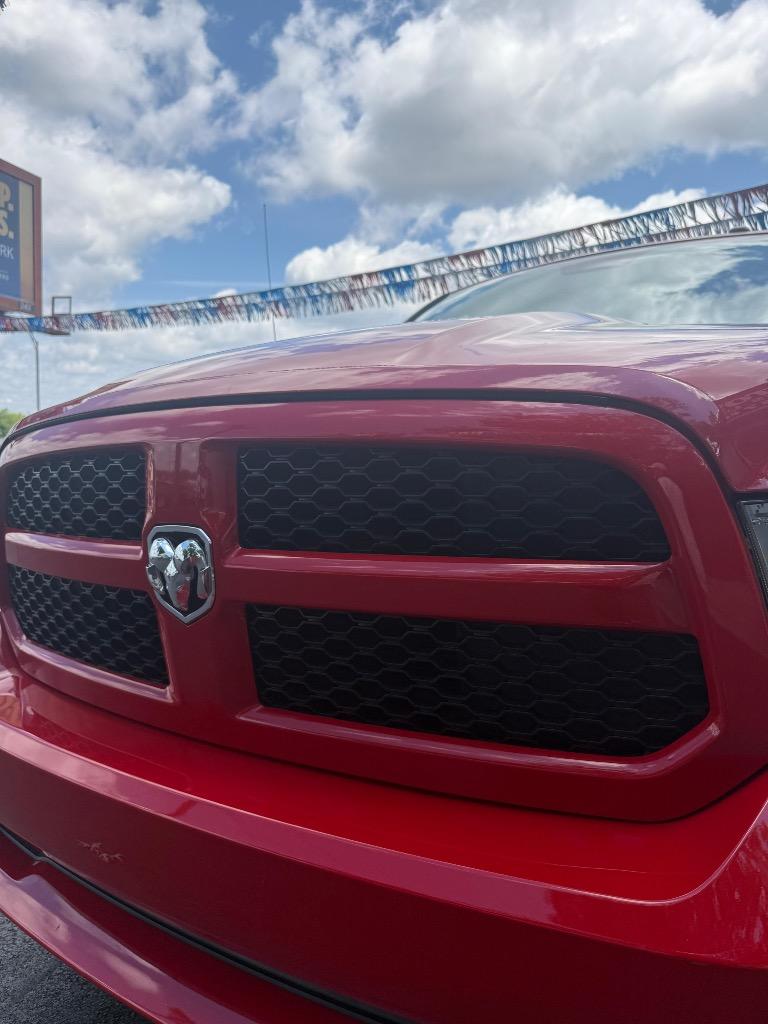 2013 Ram 1500 - $18,995