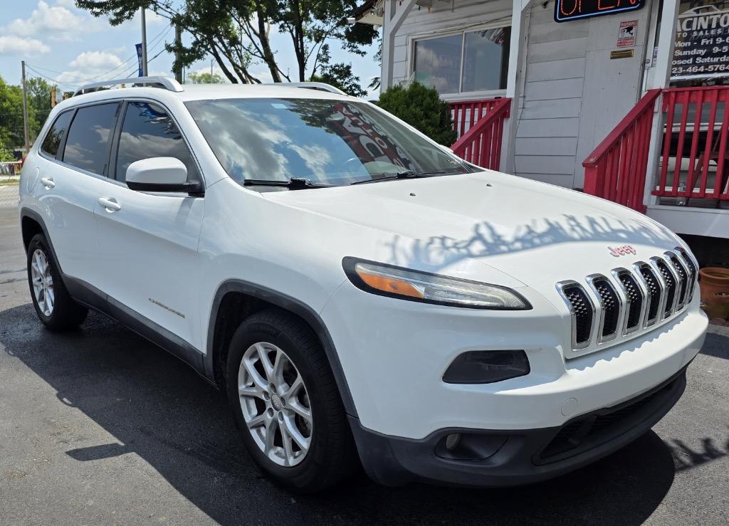 2014 Jeep Cherokee - $9,995