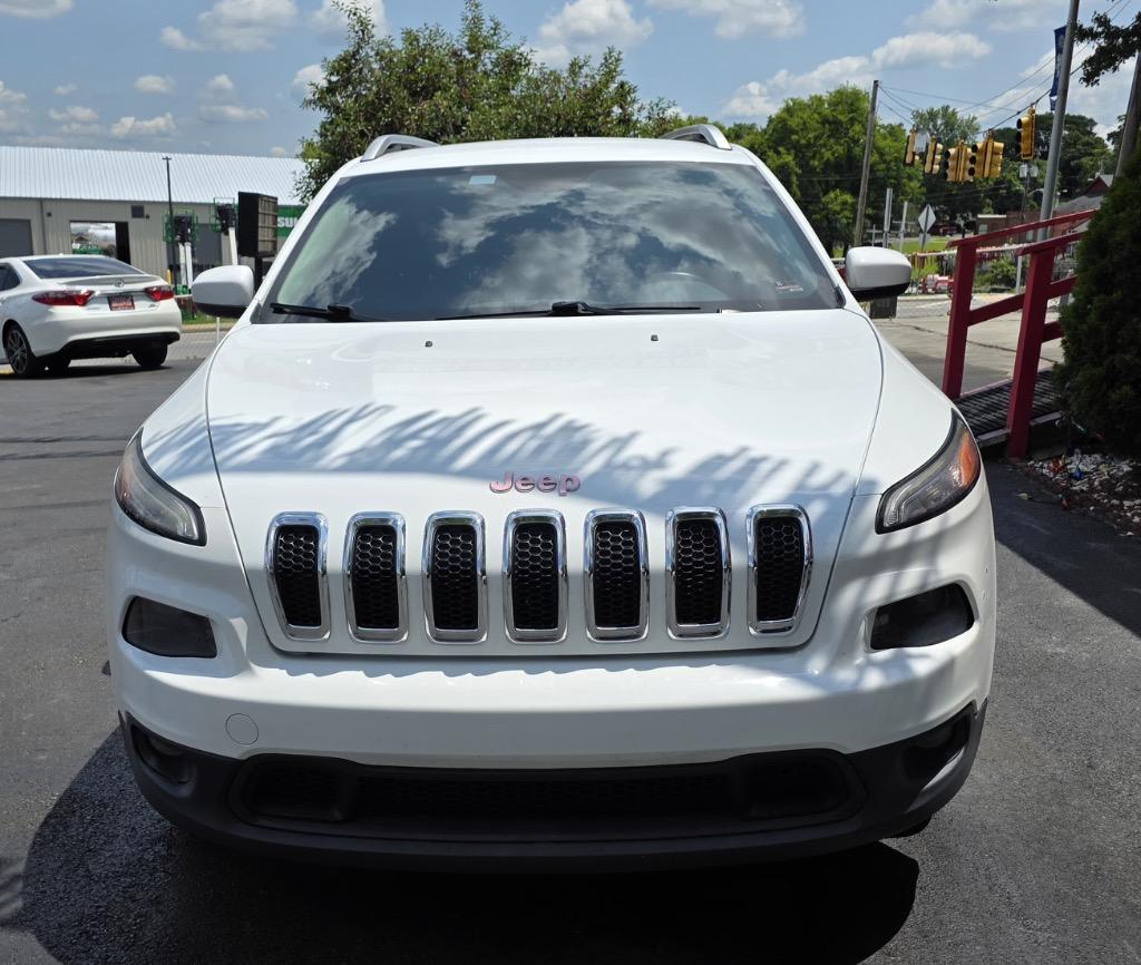 2014 Jeep Cherokee - $9,995