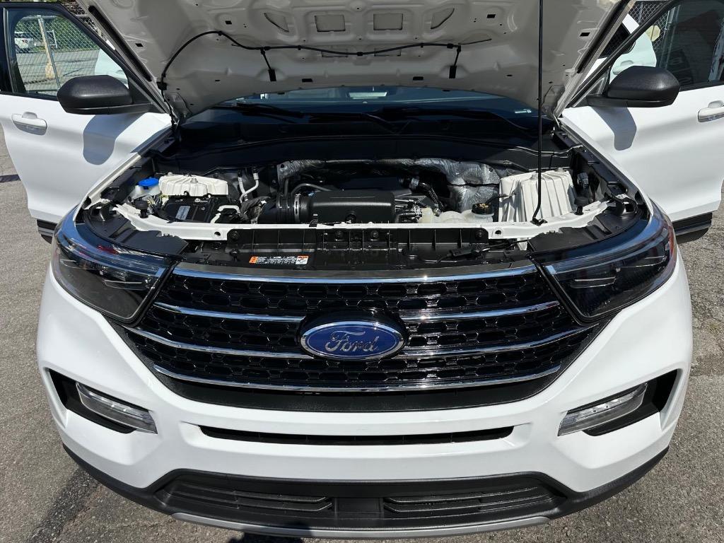 2020 Ford Explorer - $15,995