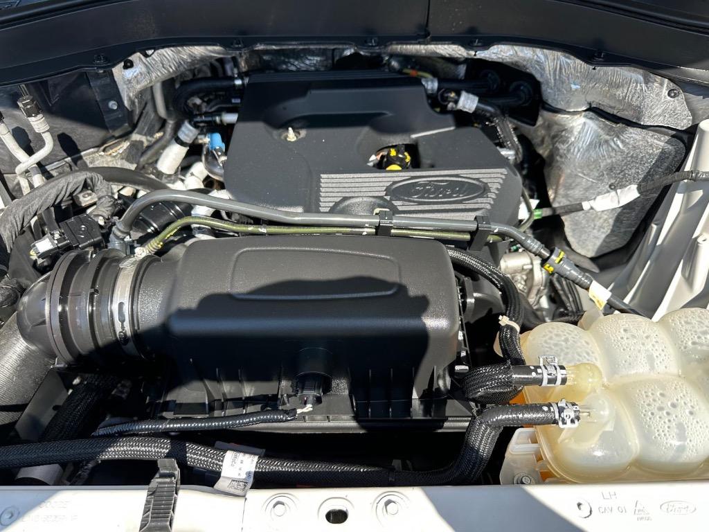 2020 Ford Explorer - $15,995
