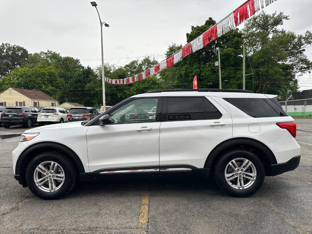 2020 Ford Explorer - $15,995