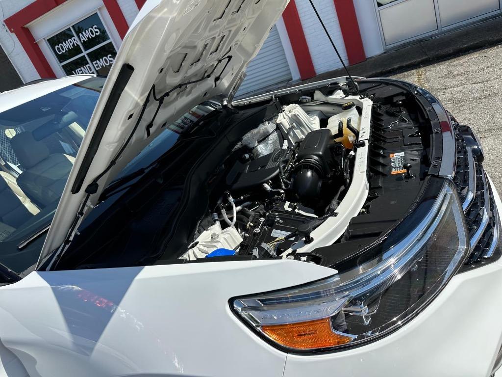2020 Ford Explorer - $15,995