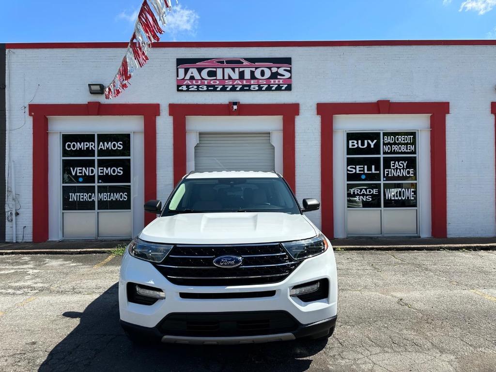 2020 Ford Explorer - $15,995