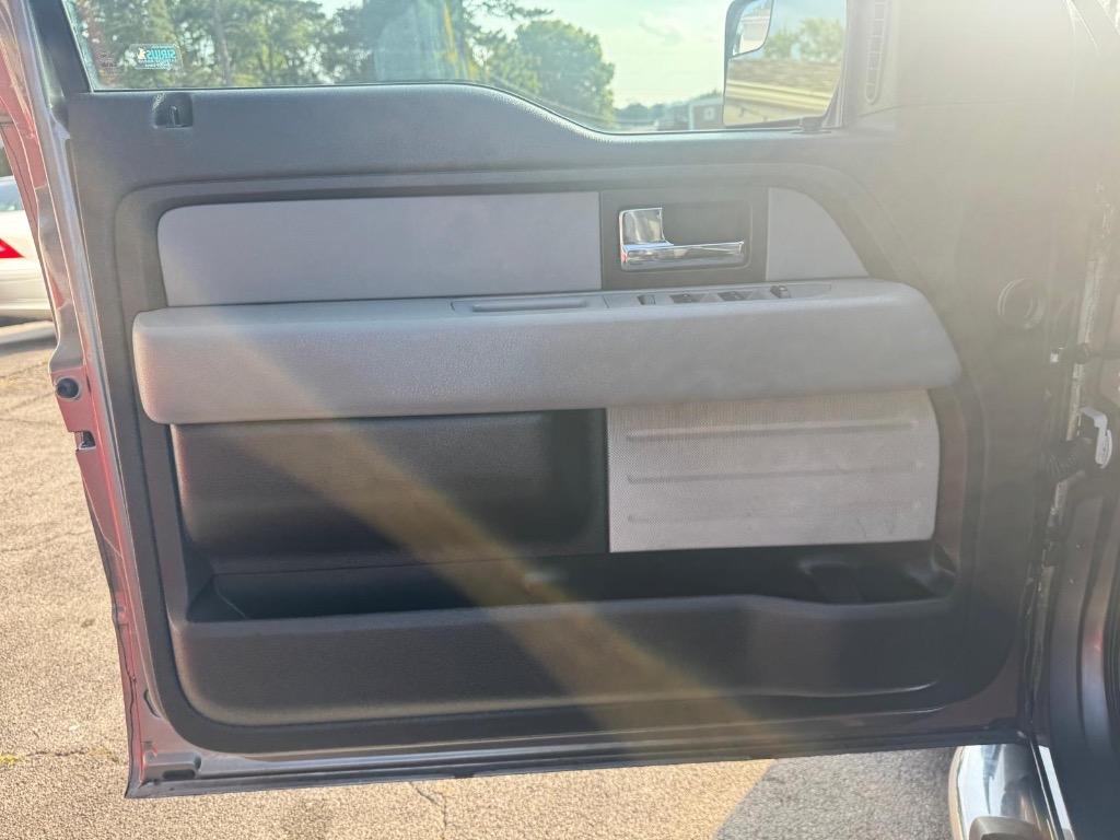 2013 Ford F-150 - $15,995