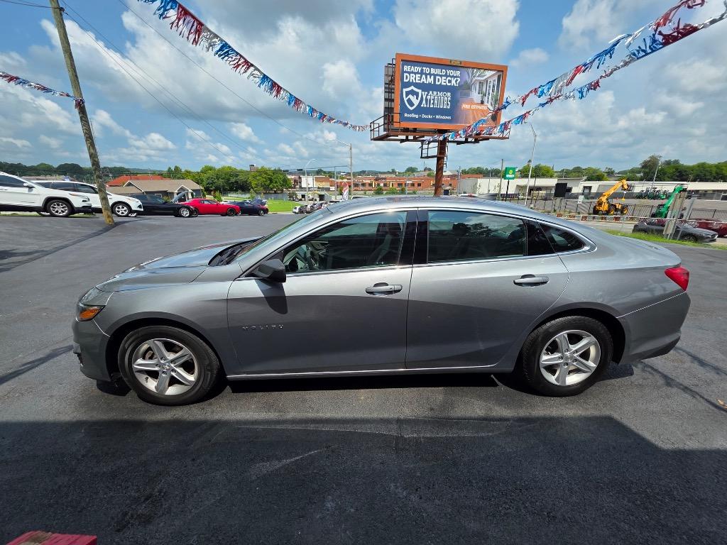 2023 Chevrolet Malibu - $17,995