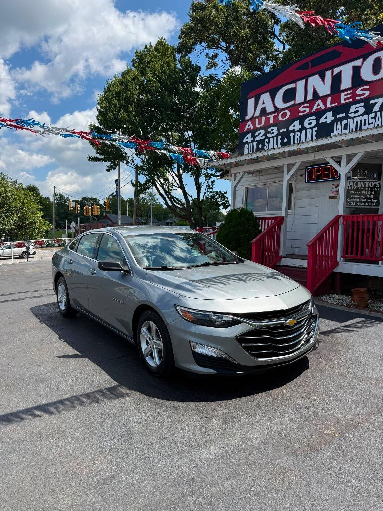 2023 Chevrolet Malibu - $17,995