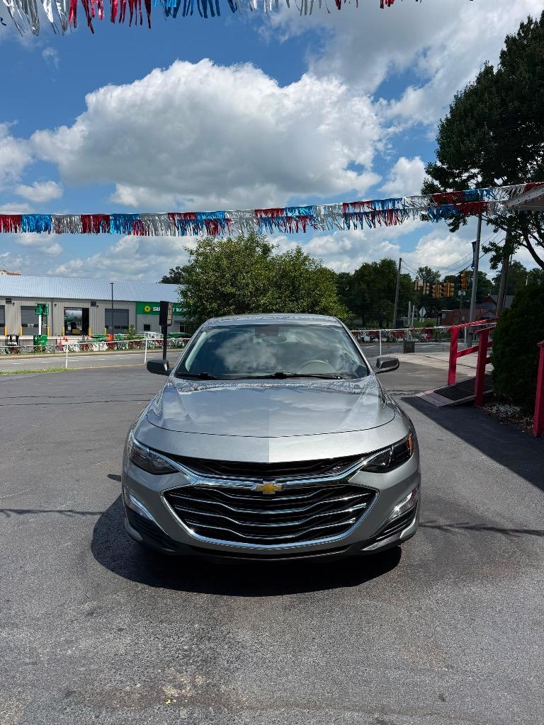 2023 Chevrolet Malibu - $17,995