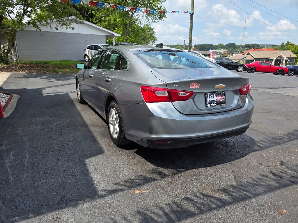 2023 Chevrolet Malibu - $17,995