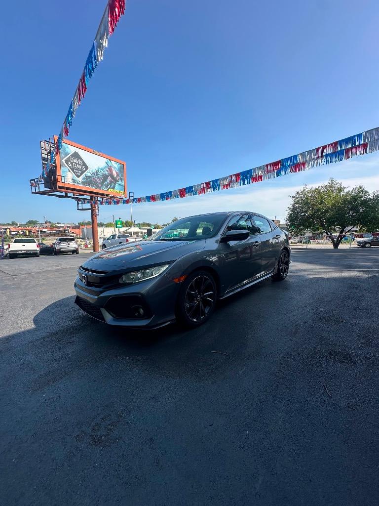 2018 Honda Civic - $15,995