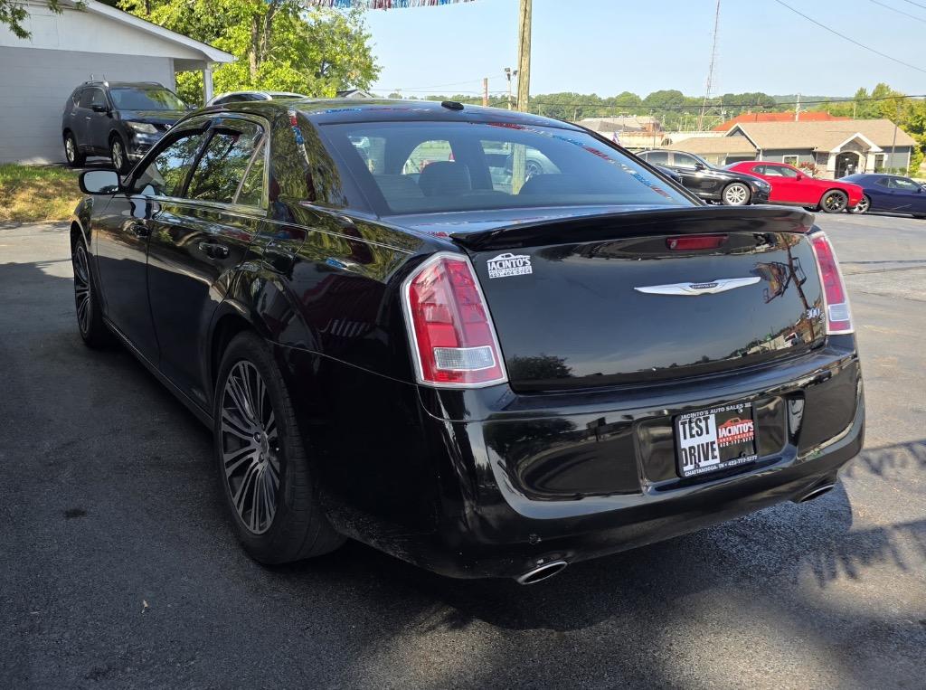 2013 Chrysler 300 - $11,995