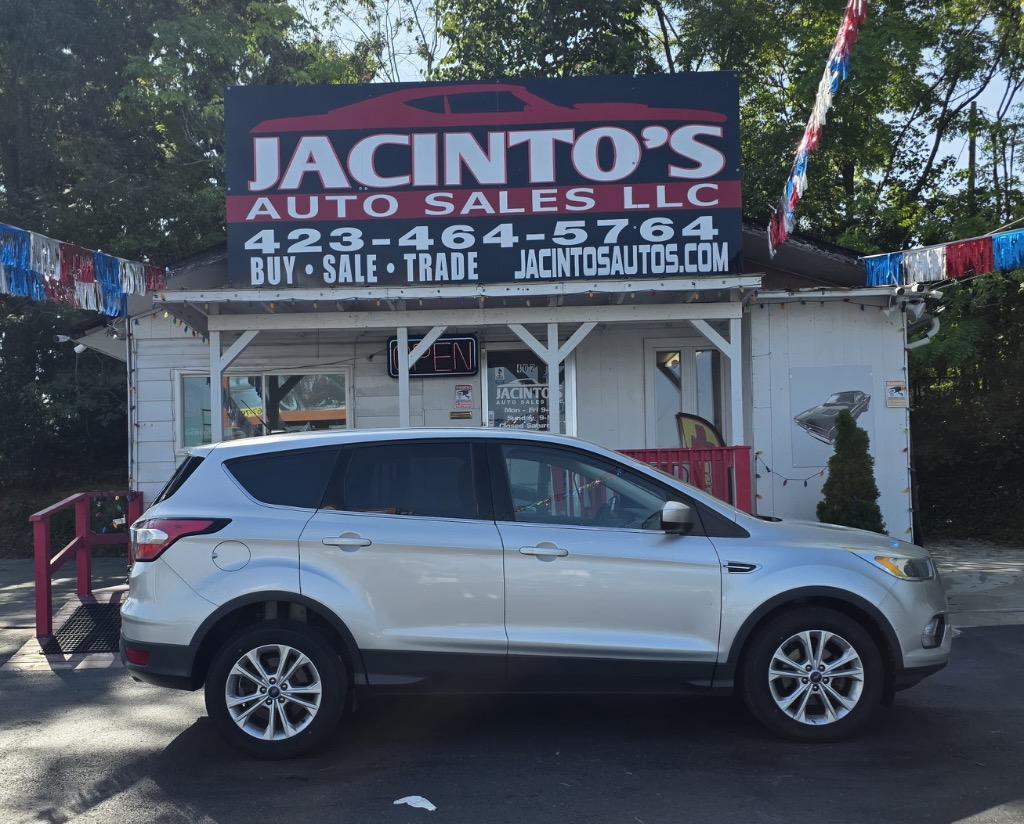 2017 Ford Escape - $9,995