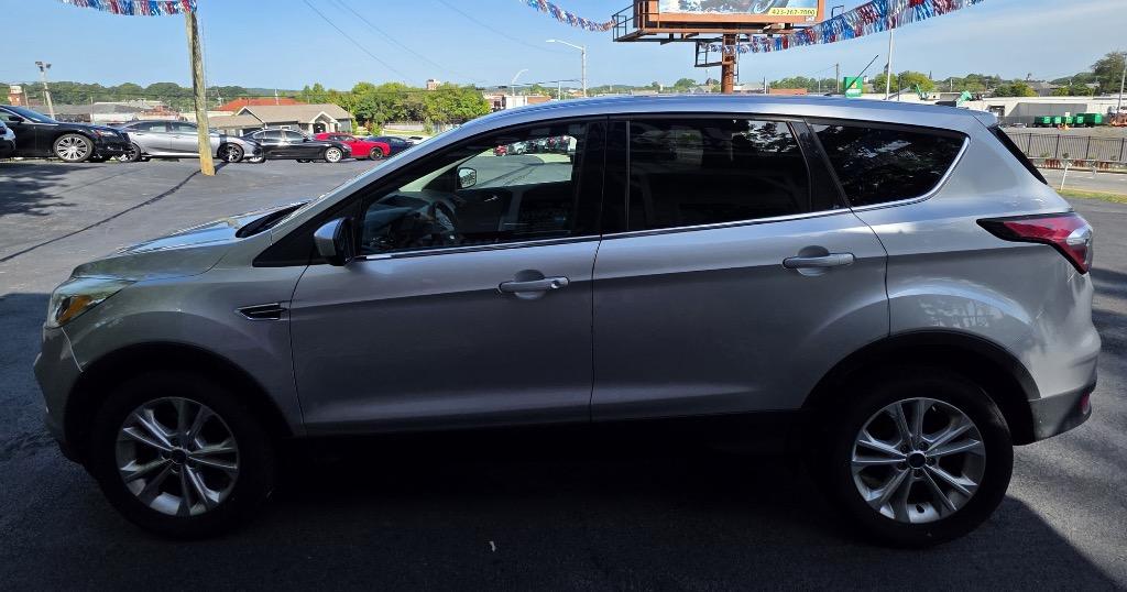 2017 Ford Escape - $9,995