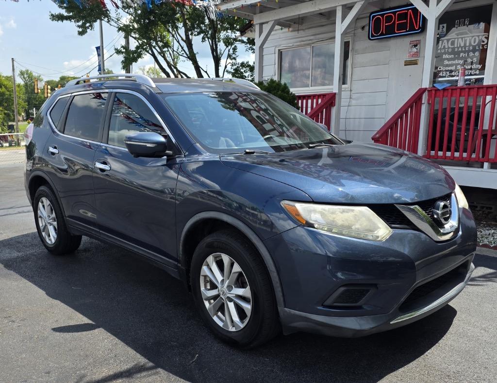 2015 Nissan Rogue - $13,995