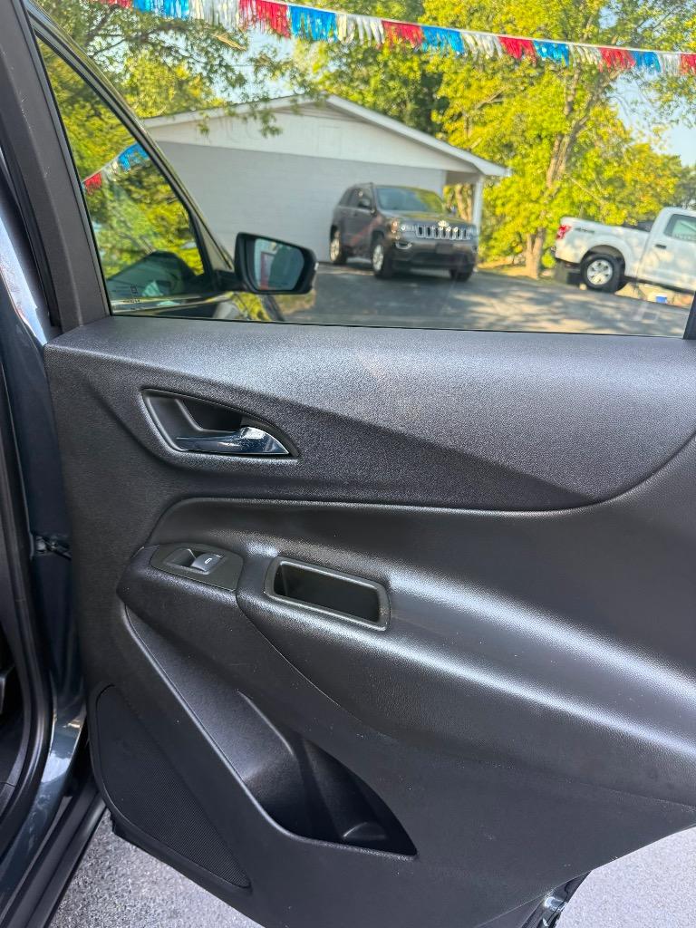 2023 Chevrolet Equinox - $15,995