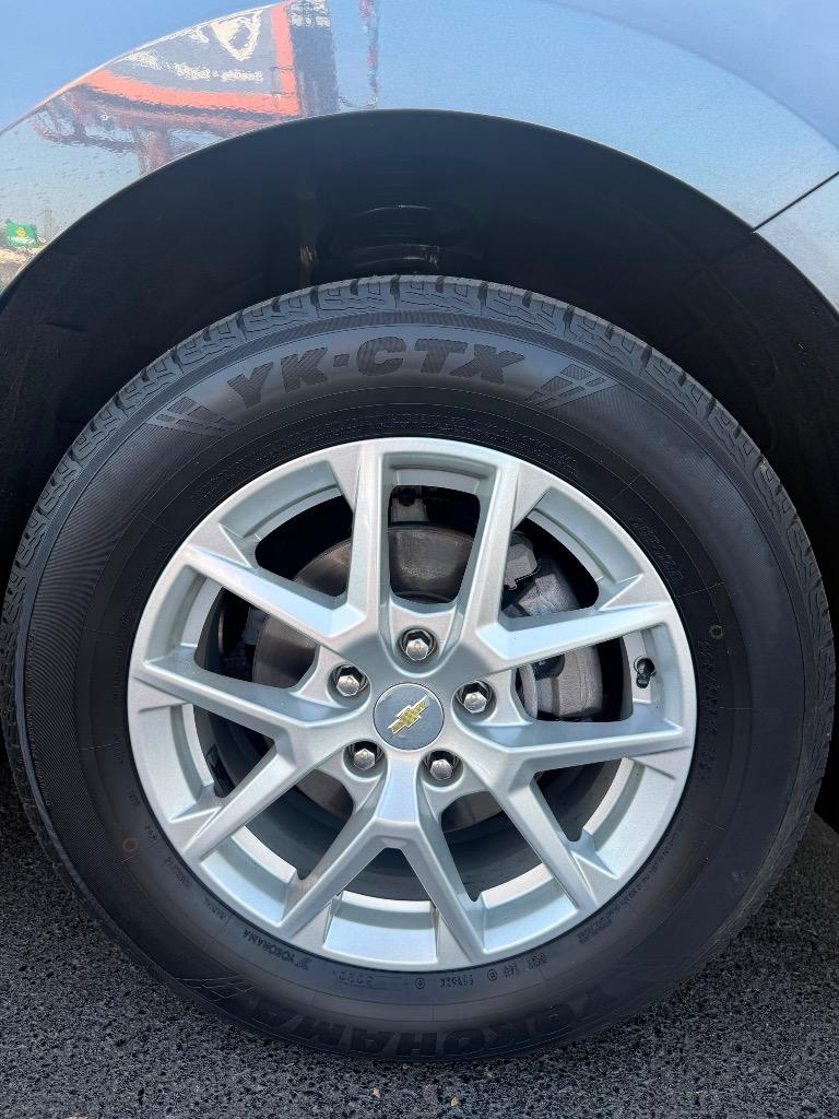 2023 Chevrolet Equinox - $15,995