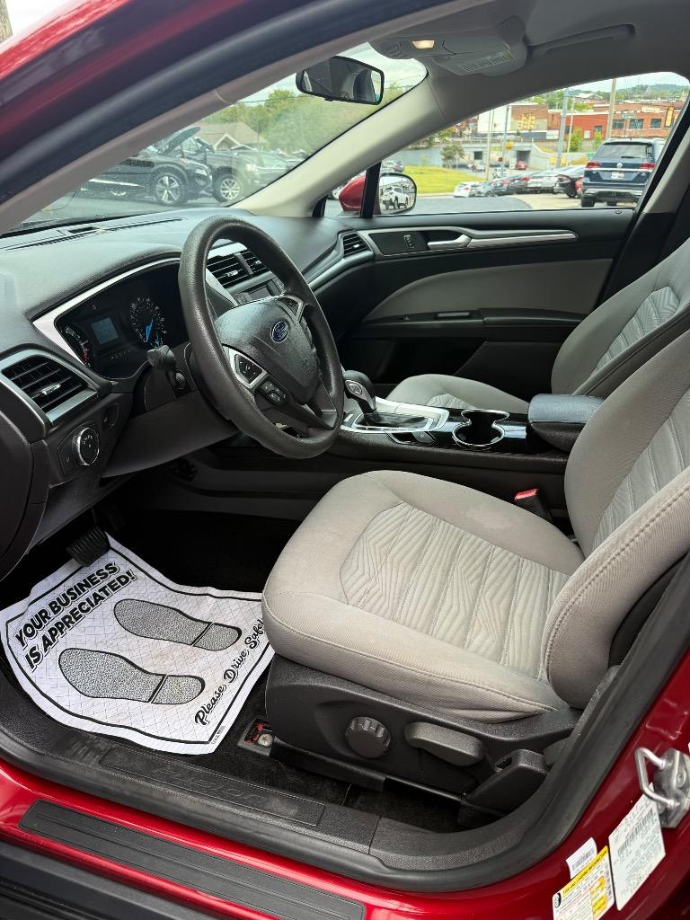 2016 Ford Fusion - $8,995