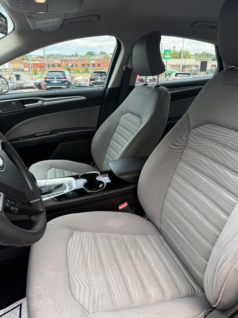 2016 Ford Fusion - $8,995