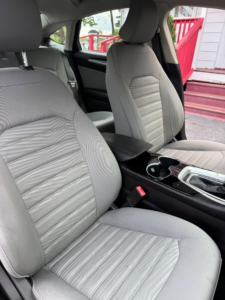 2016 Ford Fusion - $8,995