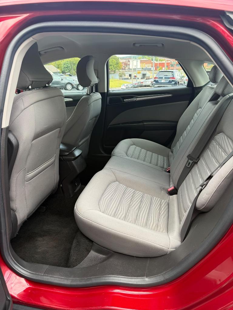 2016 Ford Fusion - $8,995