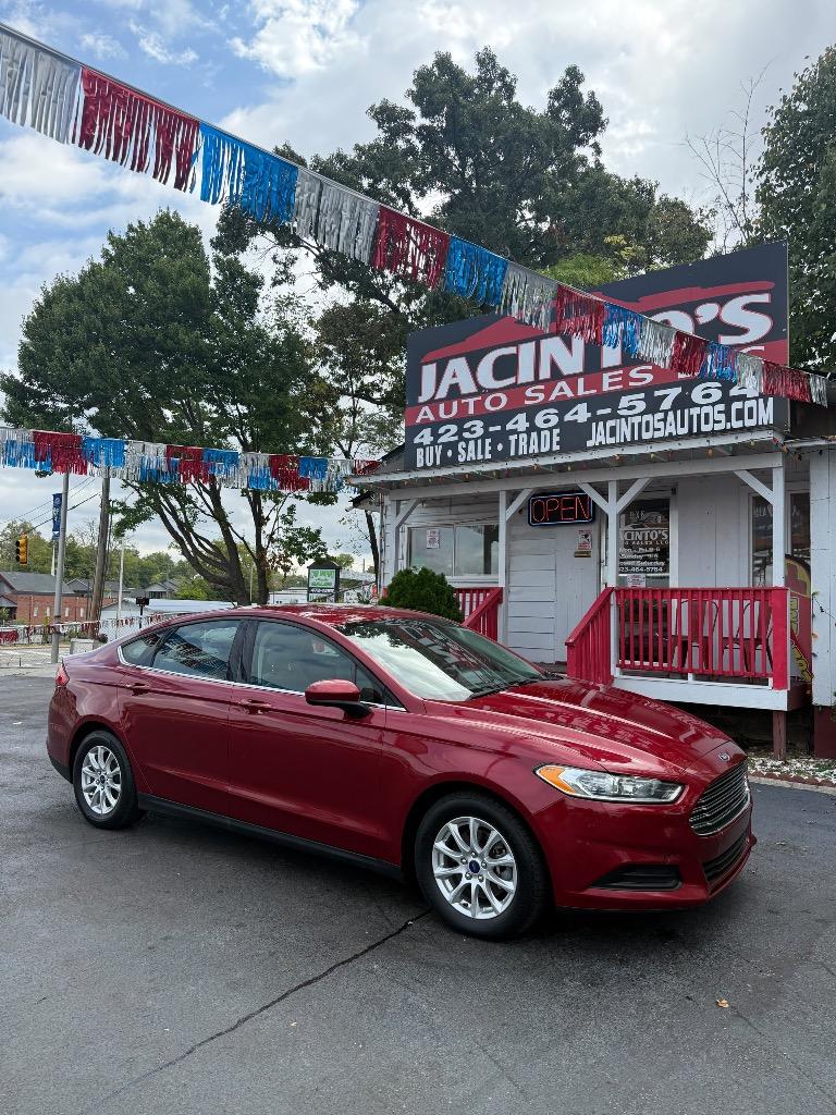 2016 Ford Fusion - $8,995