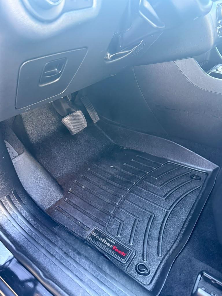 2019 Jeep Cherokee - $15,995