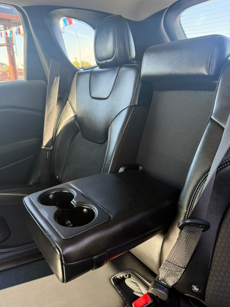 2019 Jeep Cherokee - $15,995