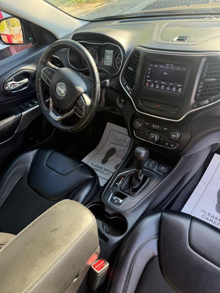 2019 Jeep Cherokee - $15,995