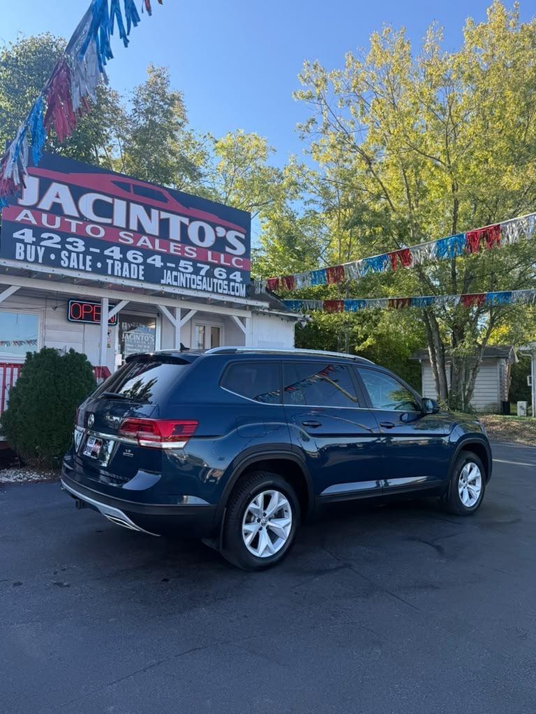 2018 Volkswagen Atlas - $15,995